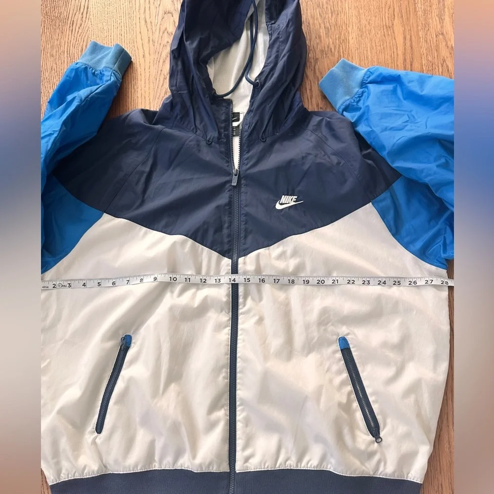 Nike Men's Navy and Cream Windbreaker Jacket Size XL - Picture 7 of 11